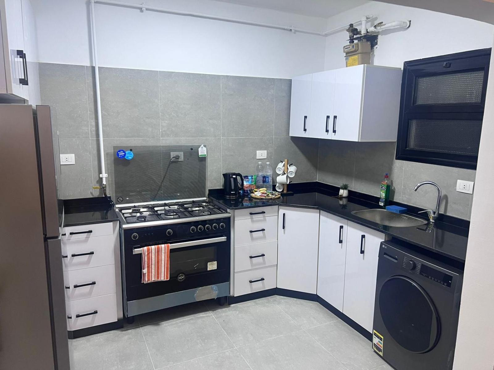 Modern In Nasr